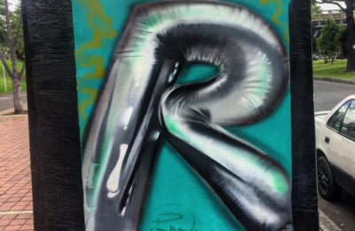 Party's Rap de Evelyn Parra